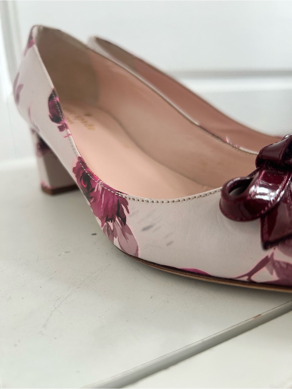 Kate Spade Floral Bow Block Heel Pumps Made in Italy Size 6.5 - Picture 8 of 10